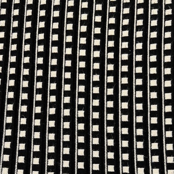 Lane Bryant Black and Beige 3/4 Sleeve Sweater Dress 18/20 Geo Print - Picture 5 of 5